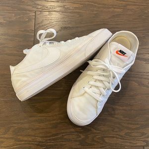 Women’s NIKE white sneakers size 8.5